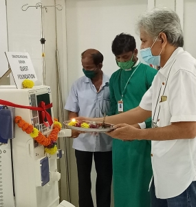 Donated 5 Kidney Dialysis Machine at Nana Palkar Smruti Samiti